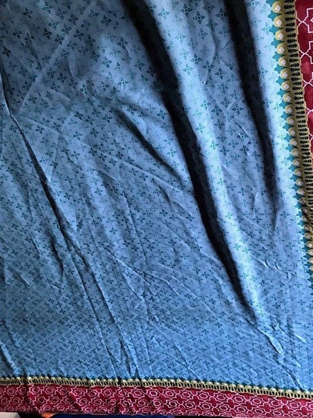 Geometric Blue & Red Table
cover - Picture 3 of 4